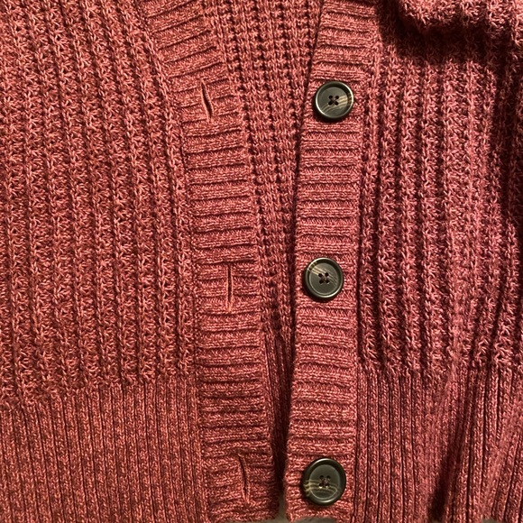 American Eagle Women’s  Sweater - Picture 2 of 3